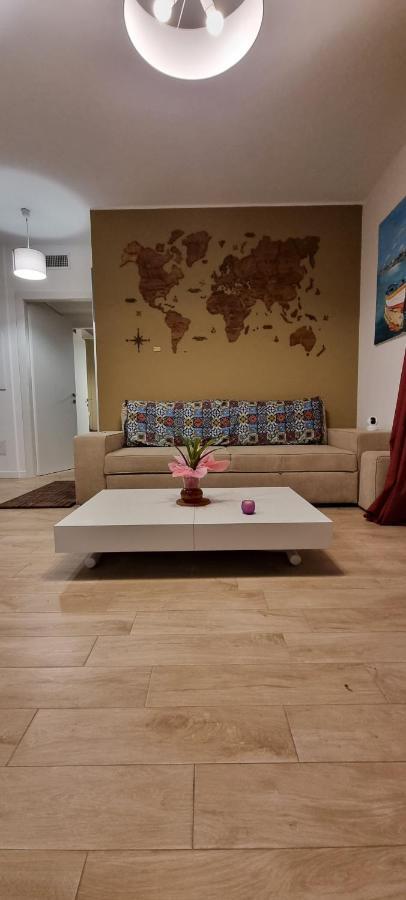 La maison de Florina Milan Extérieur photo
